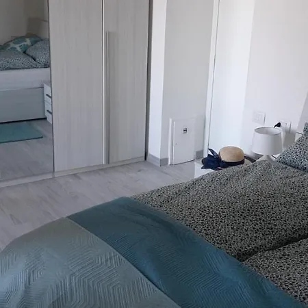 Il Nido Della Fenice Brunate Buitenkant foto